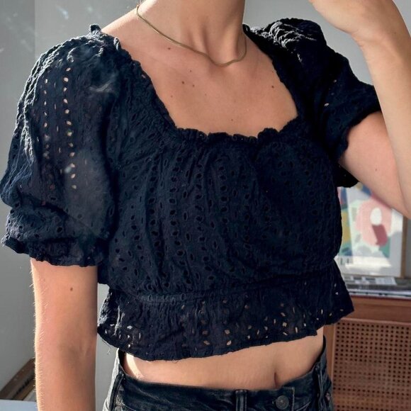 puff sleeve eyelet top - Picture 2 of 4